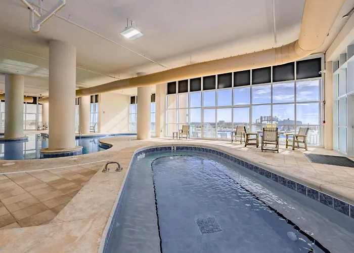 Phoenix Gulf Towers 1407